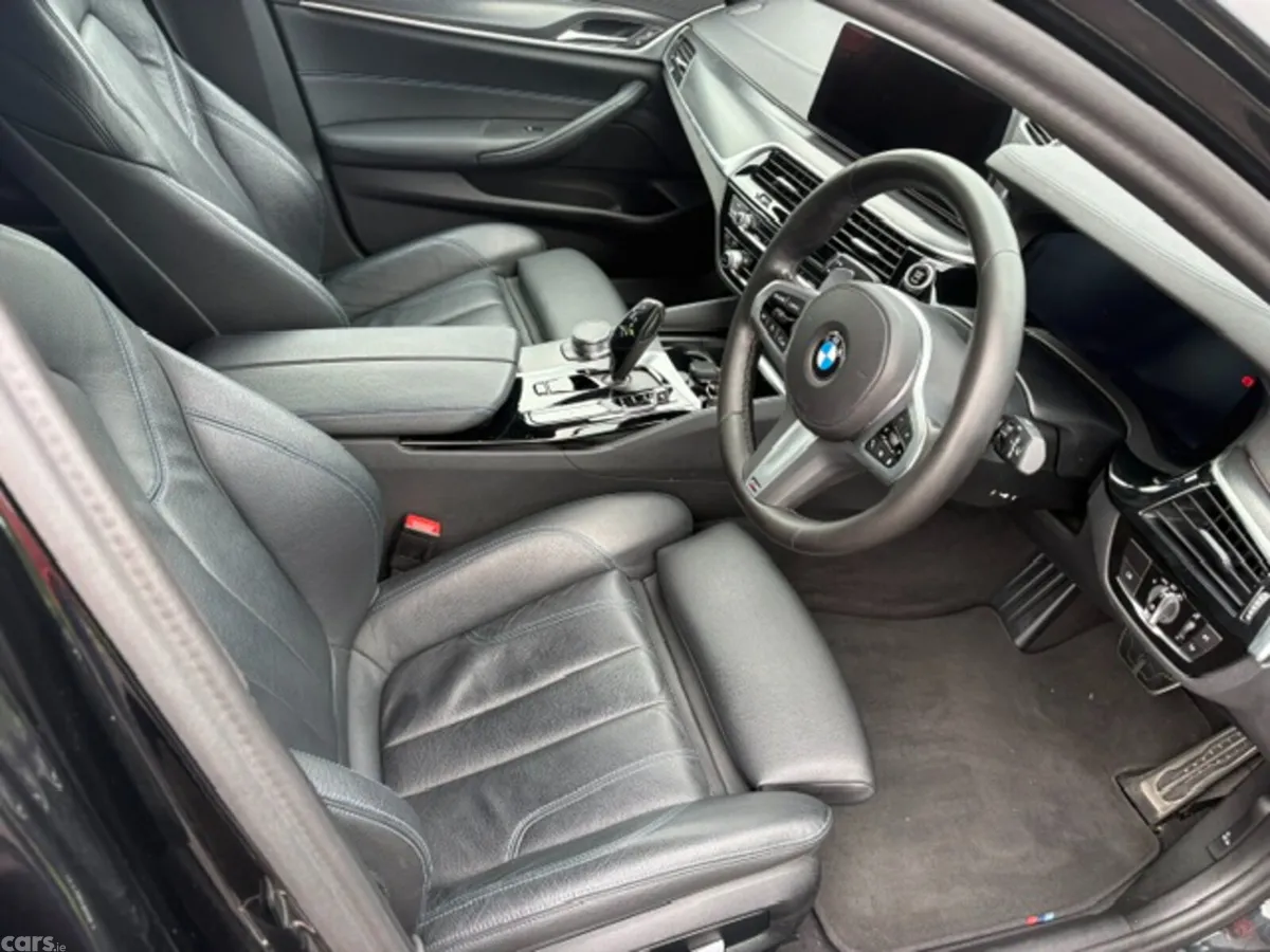 BMW 5-Series Estate, Diesel, 2024, Black