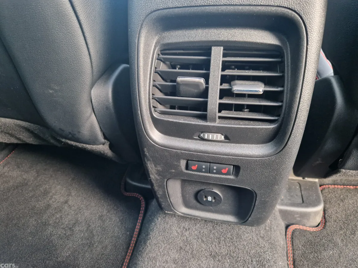 Ford Kuga SUV, Petrol Hybrid, 2023, Black