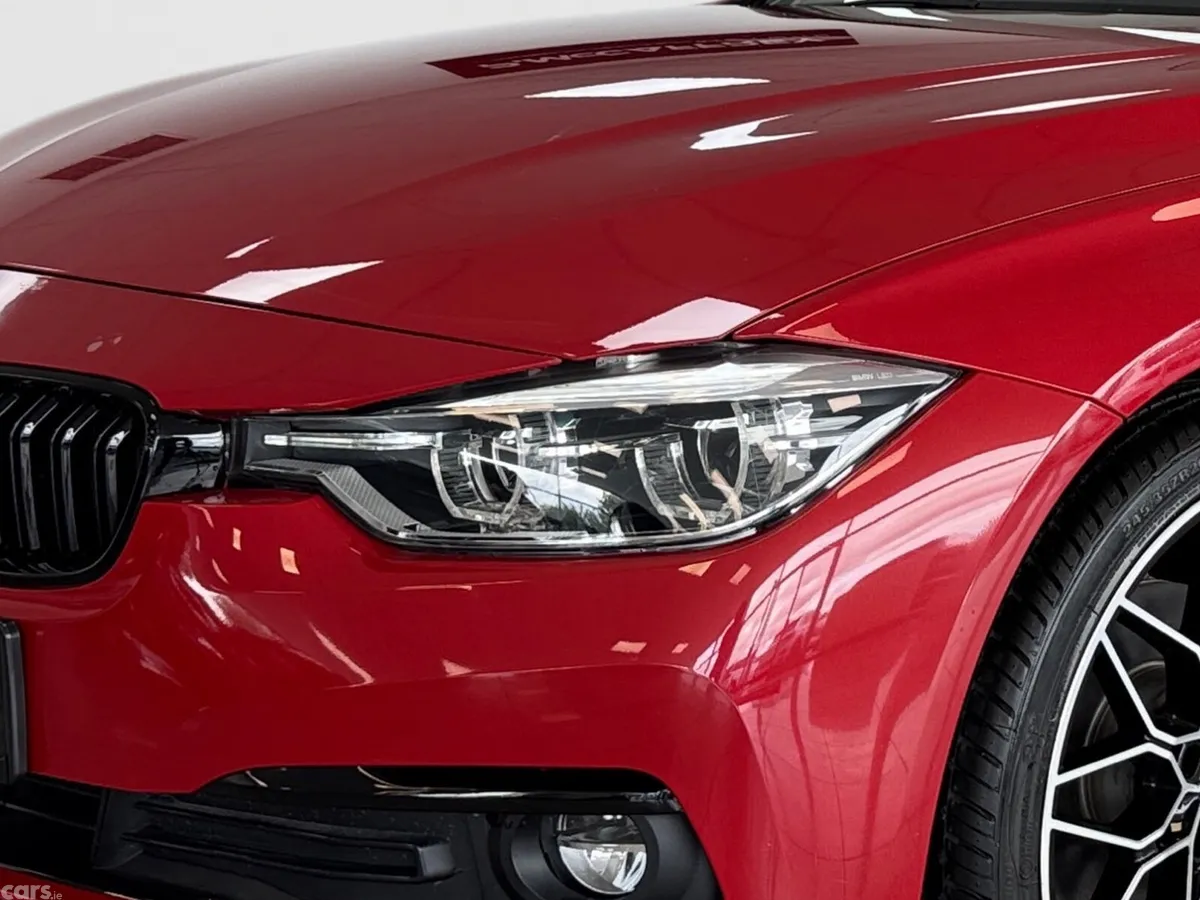 BMW 3-Series Saloon, Diesel, 2017, Red