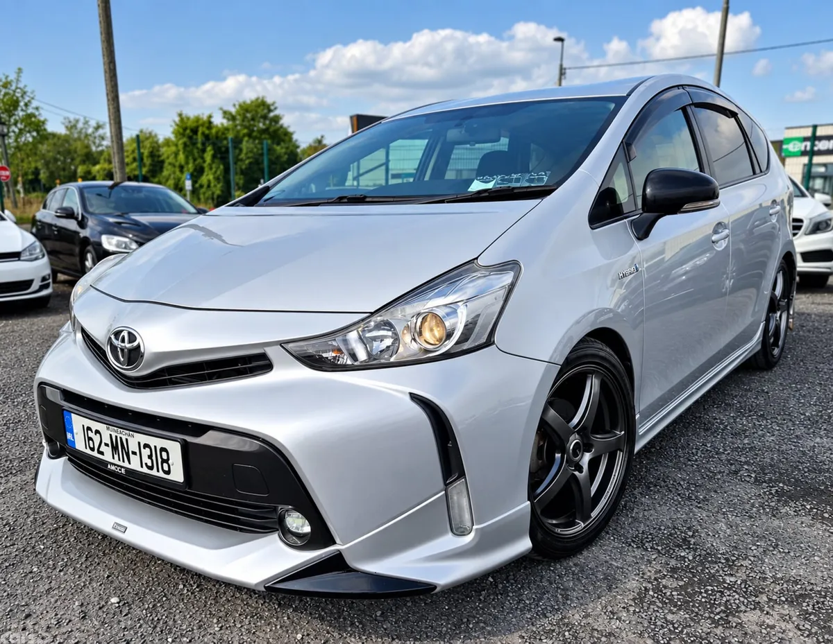 Toyota Prius MPV, Petrol Hybrid, 2016, Silver