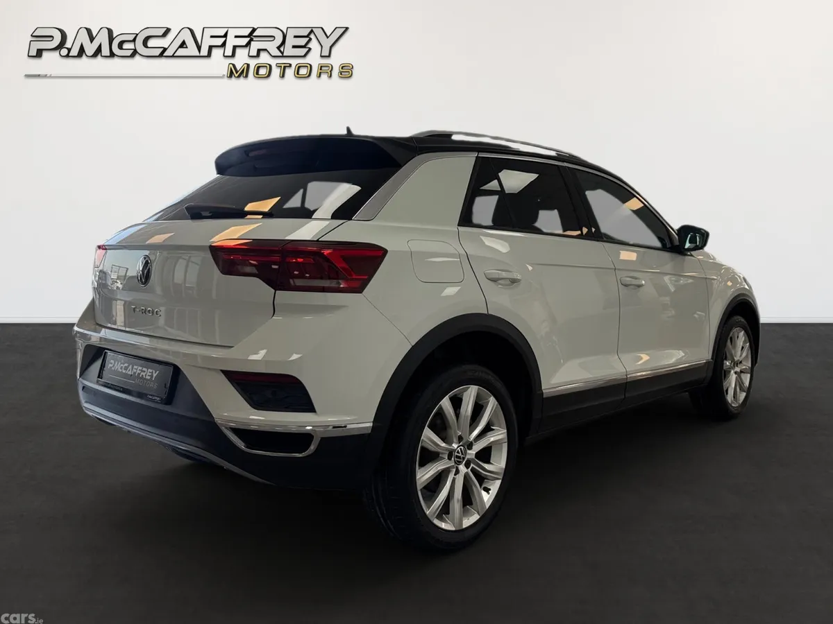 Volkswagen T-Roc SUV, Diesel, 2021, White