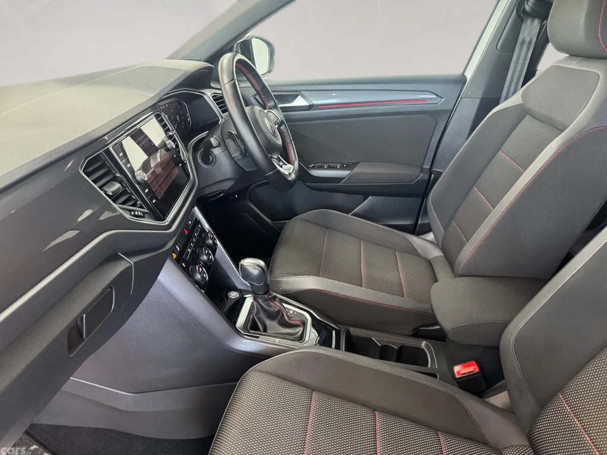 Volkswagen T-Roc SUV, Diesel, 2021, White