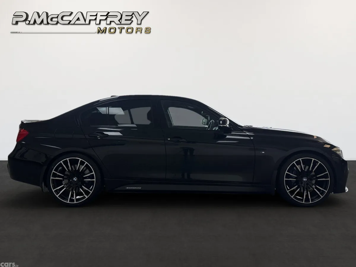 BMW 3-Series Saloon, Diesel, 2015, Black