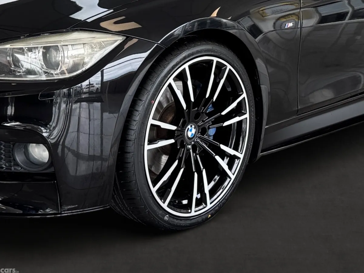 BMW 3-Series Saloon, Diesel, 2015, Black