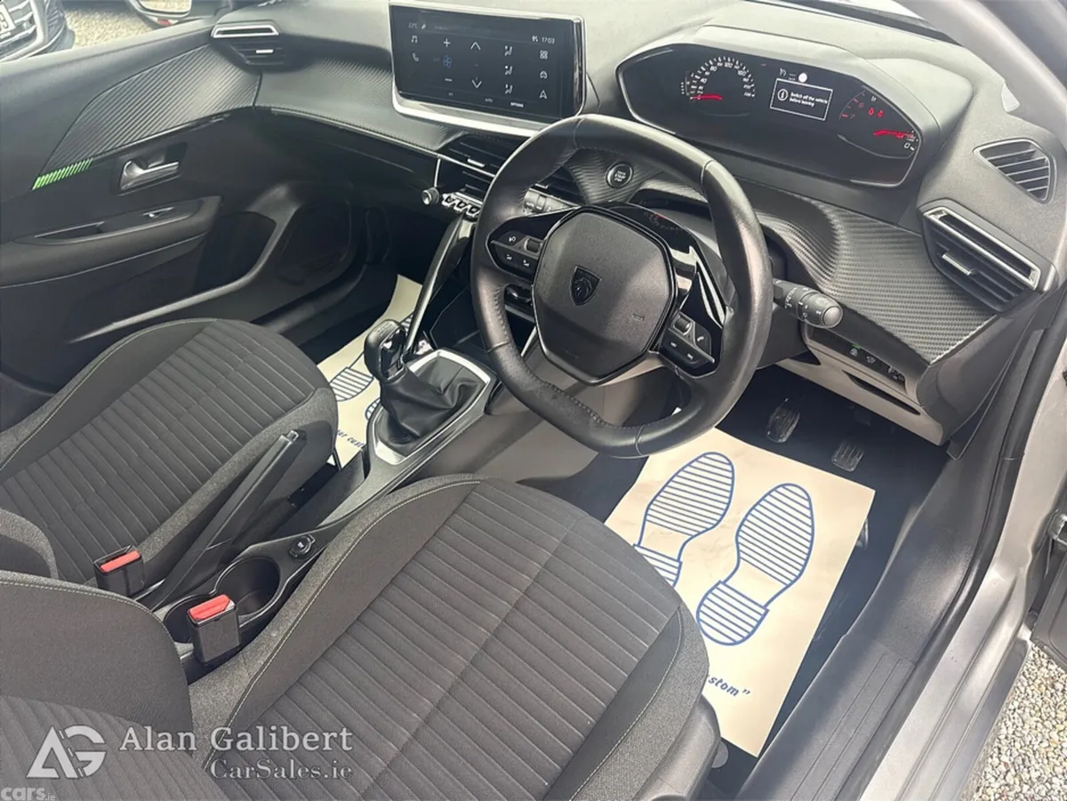 Peugeot 208 Hatchback, Petrol, 2024, Grey
