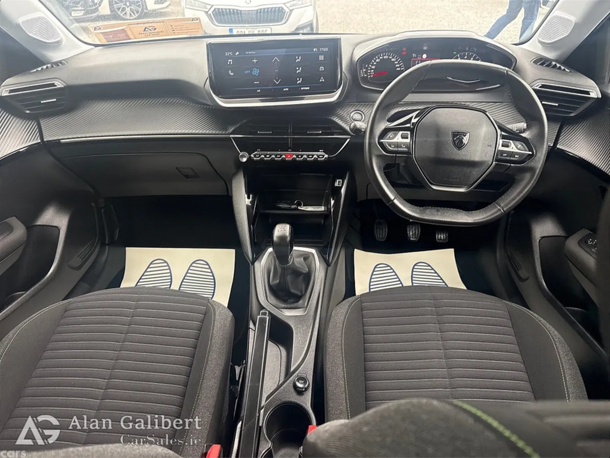 Peugeot 208 Hatchback, Petrol, 2024, Grey