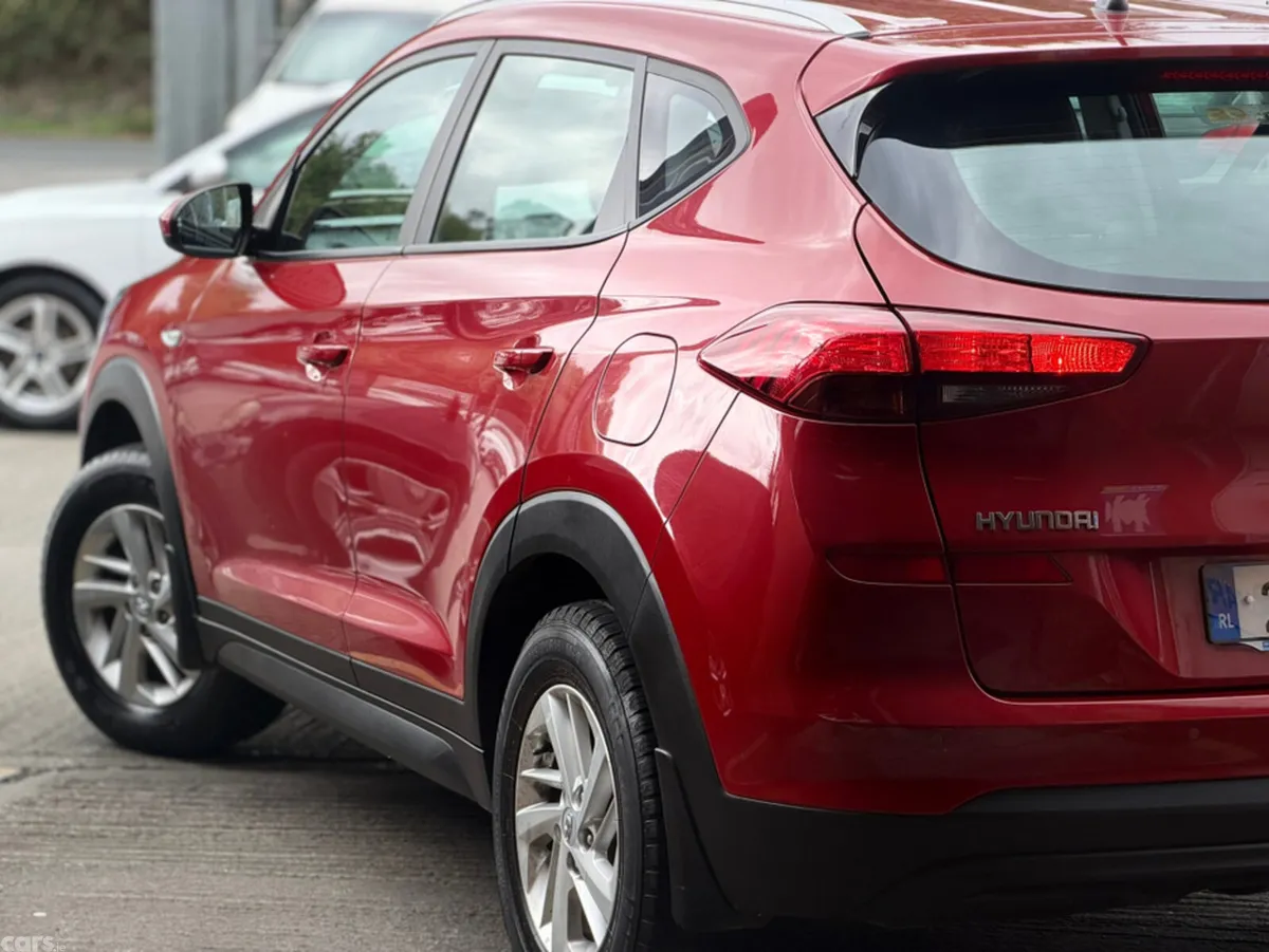 Hyundai Tucson MPV, Diesel, 2020, Red