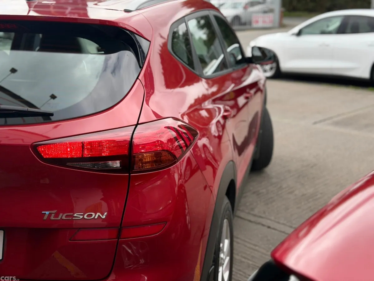 Hyundai Tucson MPV, Diesel, 2020, Red