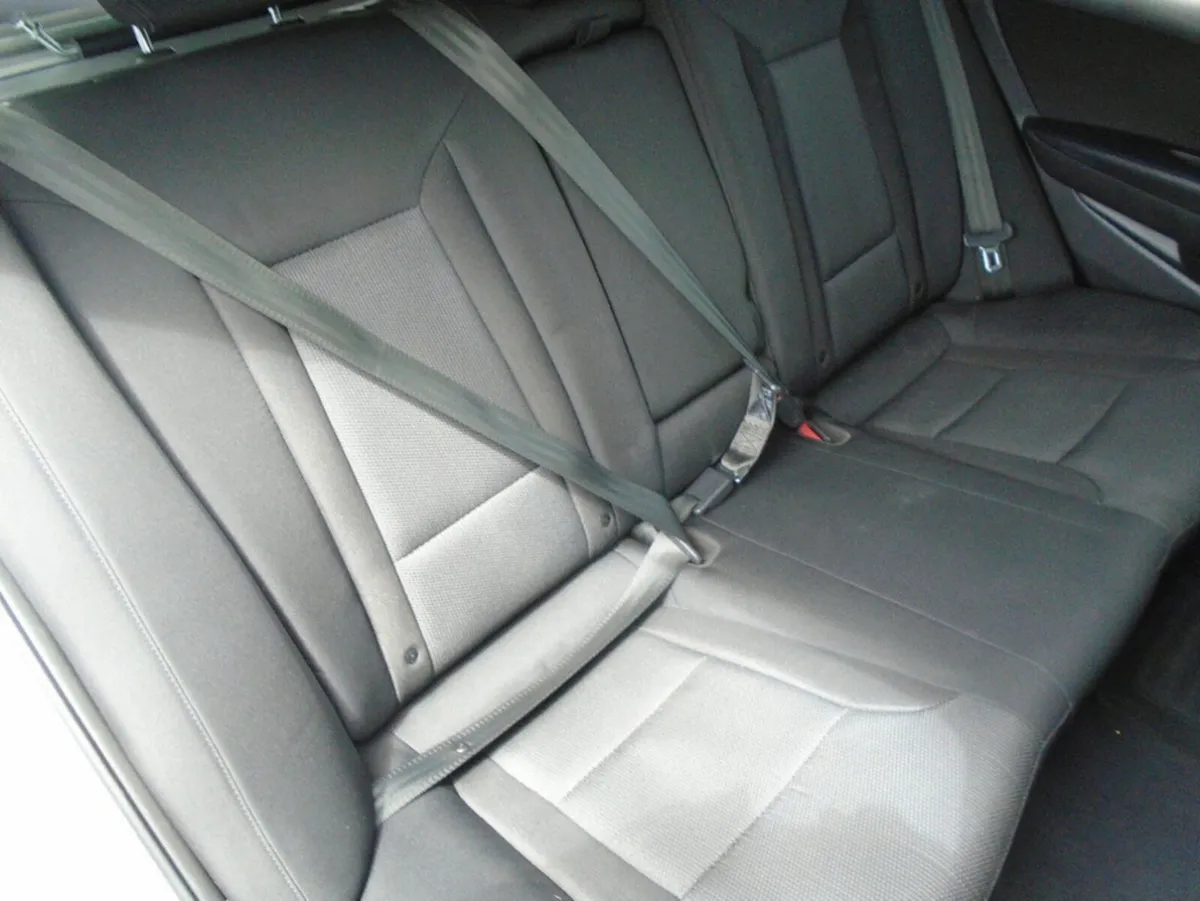 Hyundai i40 Estate, Diesel, 2015, Silver