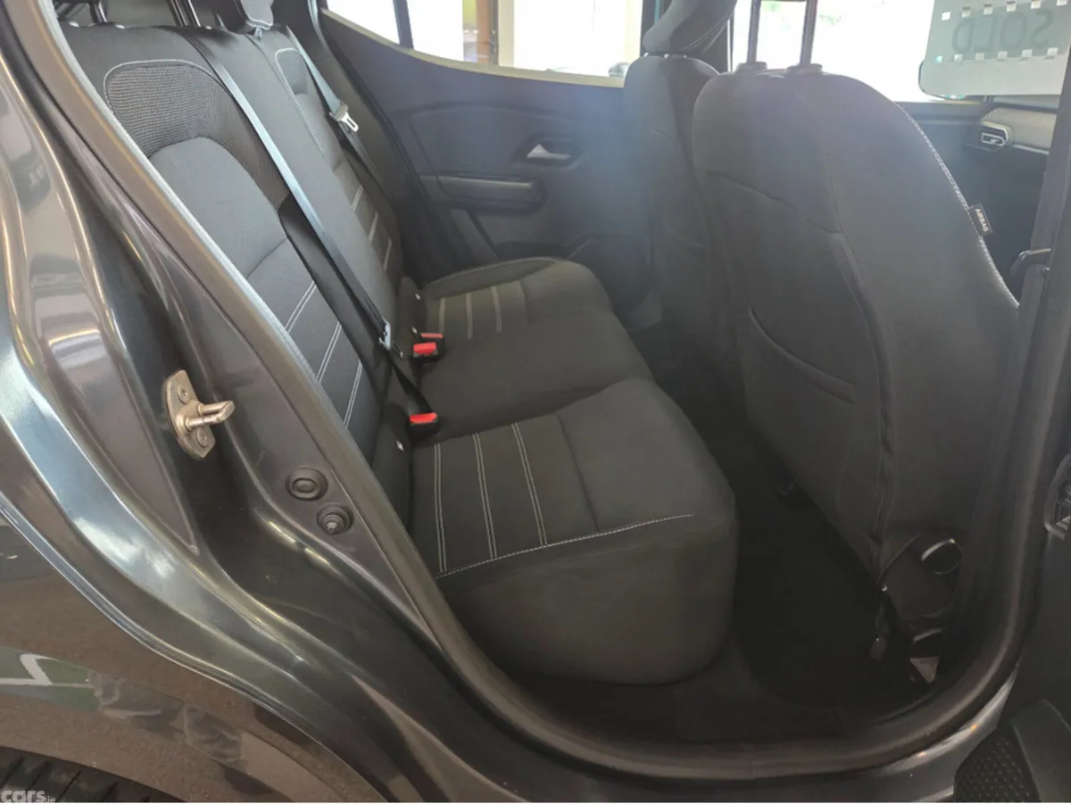 Dacia Sandero Hatchback, Petrol, 2023, Grey
