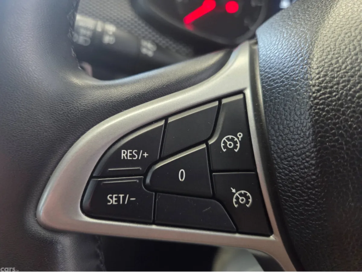 Dacia Sandero Hatchback, Petrol, 2023, Grey