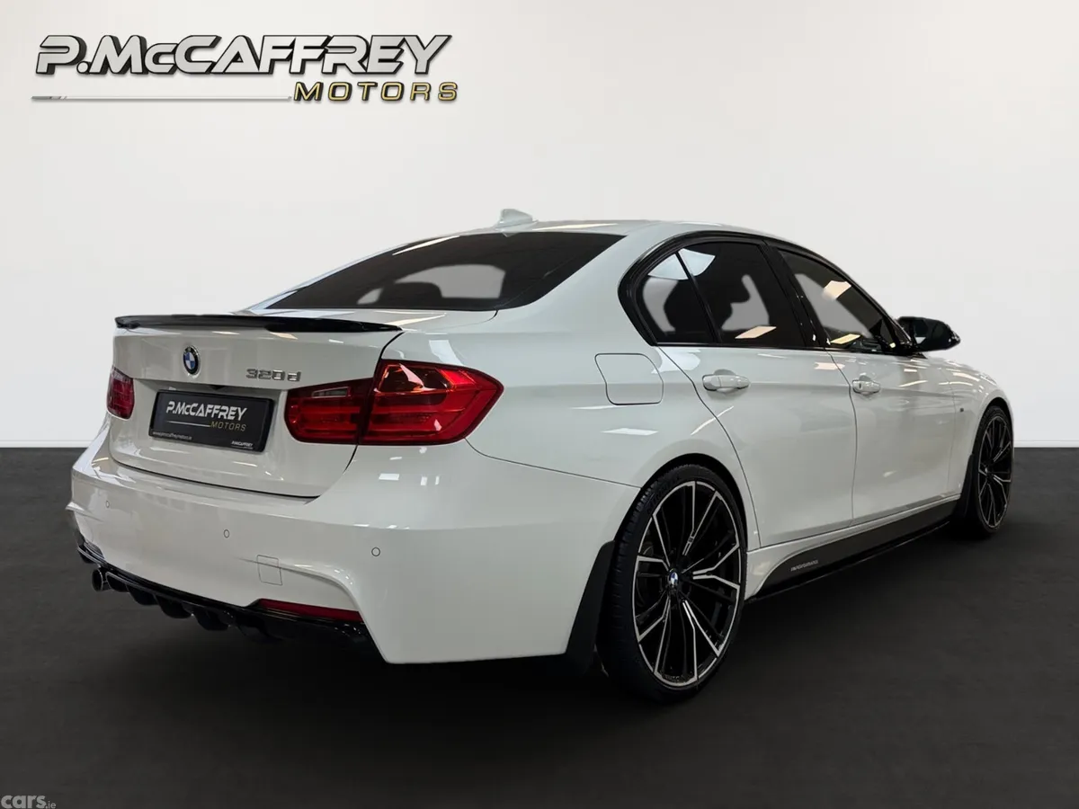 BMW 3-Series Saloon, Diesel, 2015, White