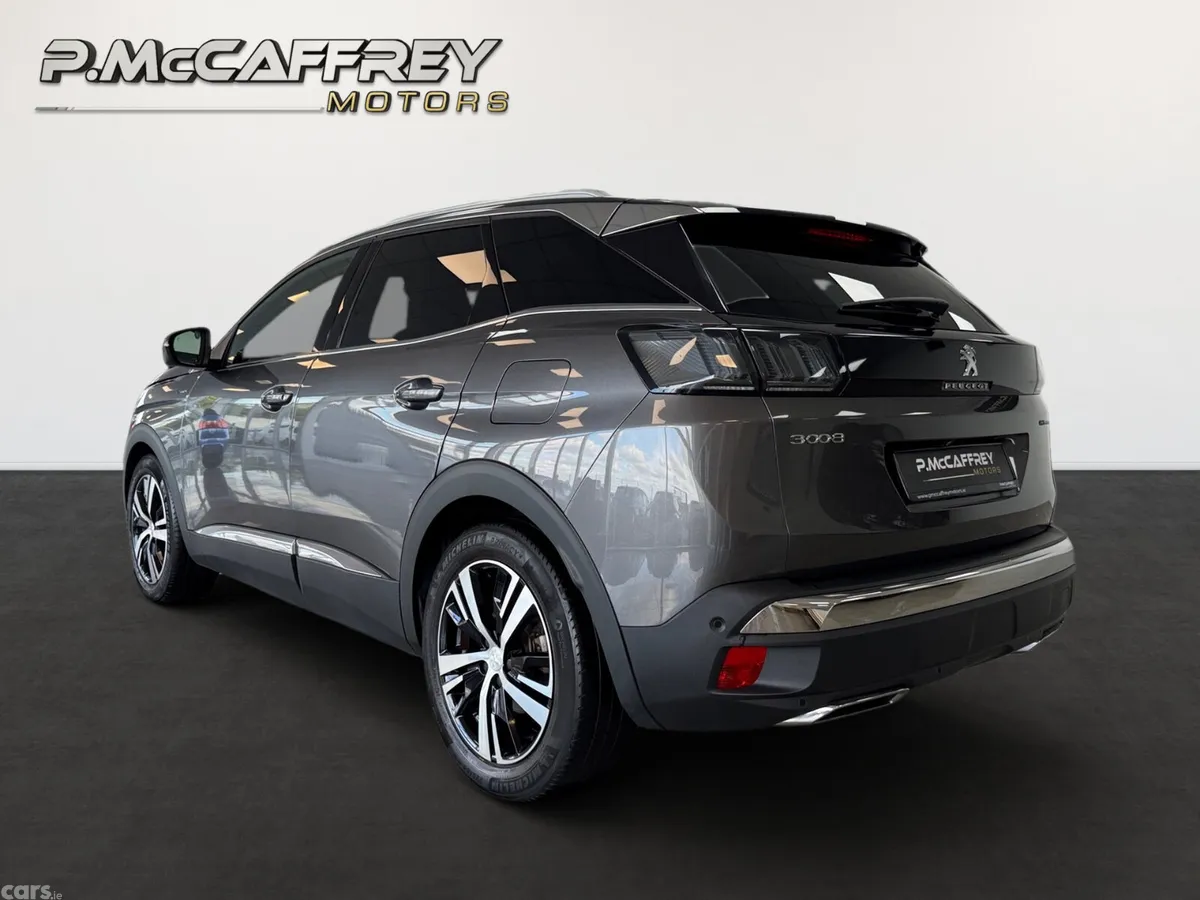 Peugeot 3008 SUV, Petrol Plug-in Hybrid, 2023, Grey