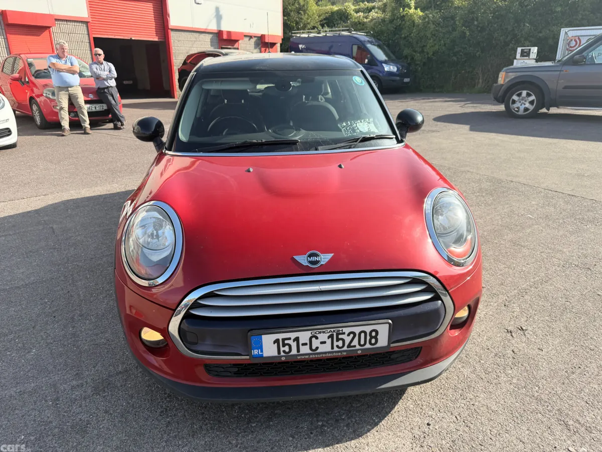 Mini Cooper Hatchback, Diesel, 2015, Red