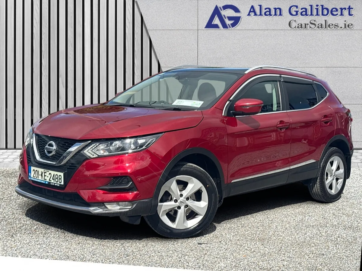Nissan Qashqai MPV, Petrol, 2020, Red