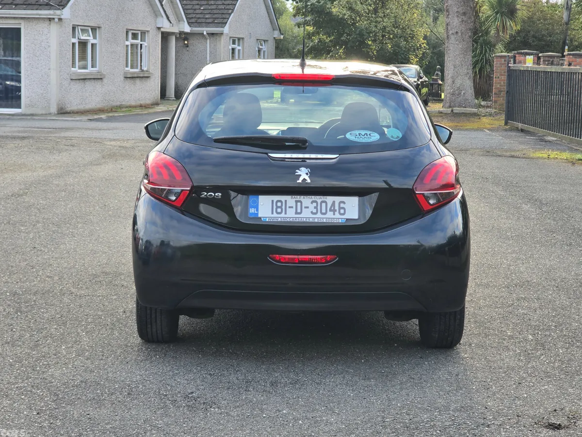 Peugeot 208 Hatchback, Diesel, 2018, Black