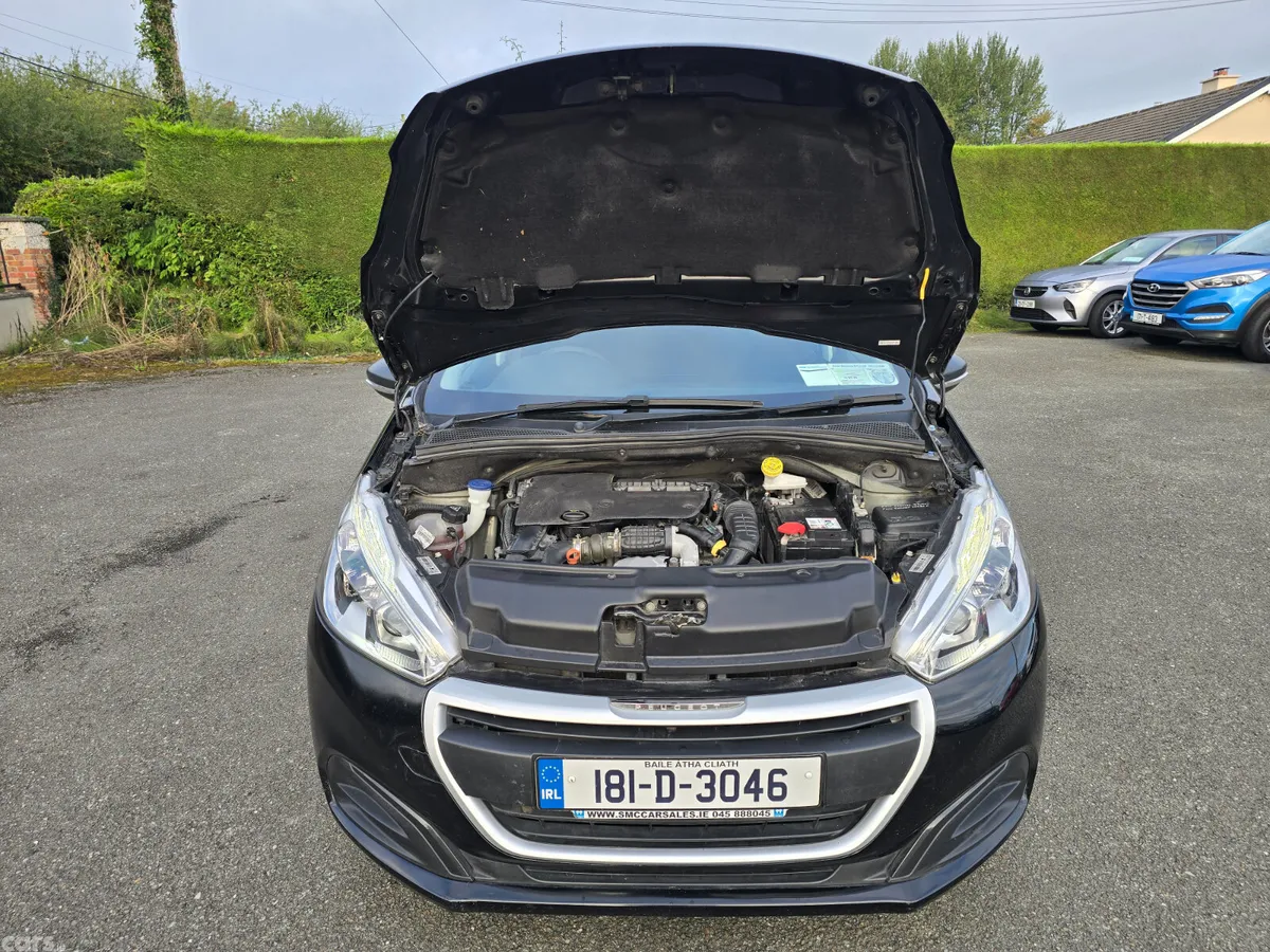 Peugeot 208 Hatchback, Diesel, 2018, Black