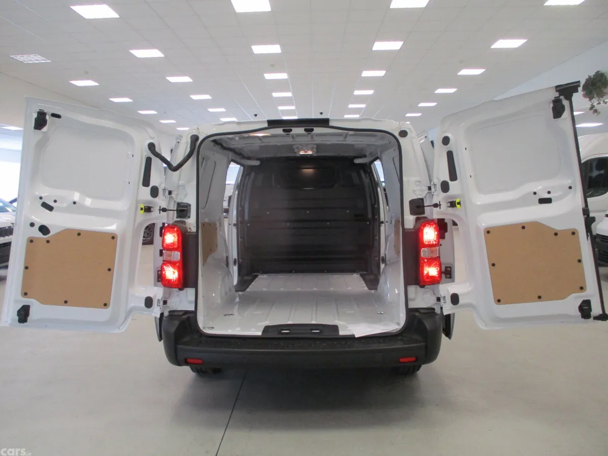 Fiat Scudo Van, Diesel, 2026, White