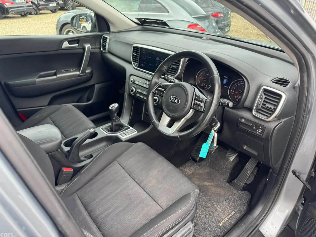 Kia Sportage SUV, Diesel Hybrid, 2021, Grey
