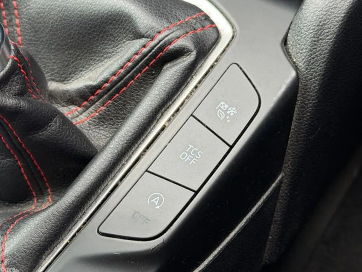 Ford Focus Hatchback, Diesel, 2020, Black