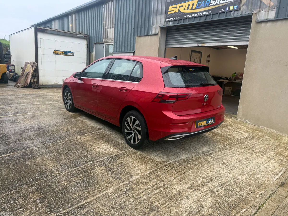 Volkswagen Golf Hatchback, Petrol Hybrid, 2022, Red