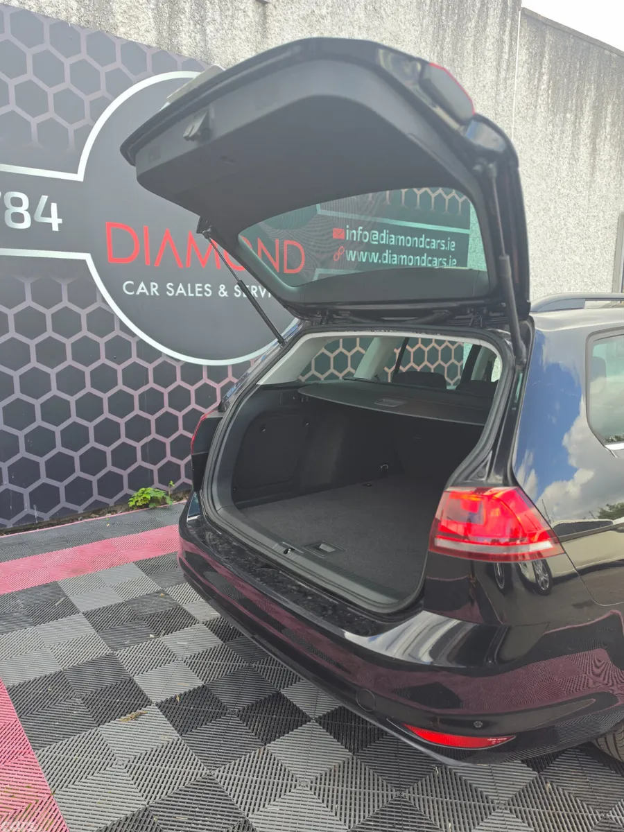 Volkswagen Golf Estate, Petrol, 2014, Black