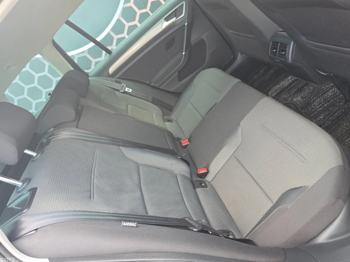 Volkswagen Golf Estate, Petrol, 2014, Black