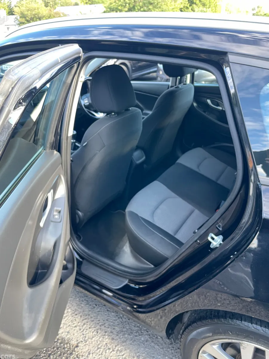 Hyundai i30 Estate, Diesel, 2018, Black