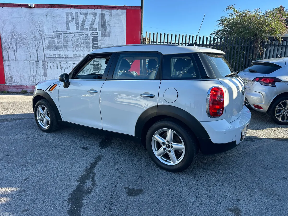 Mini One Hatchback, Diesel, 2012, White