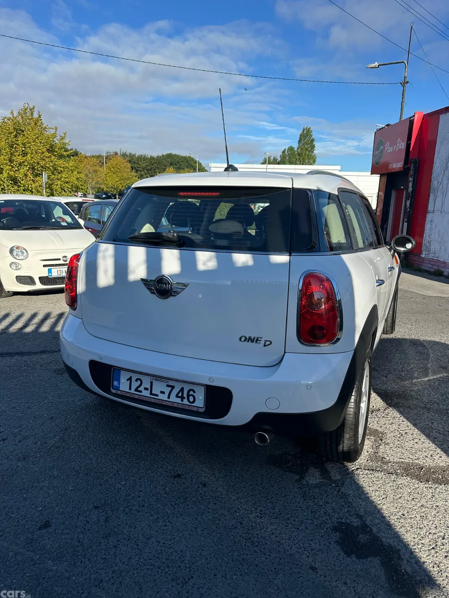 Mini One Hatchback, Diesel, 2012, White