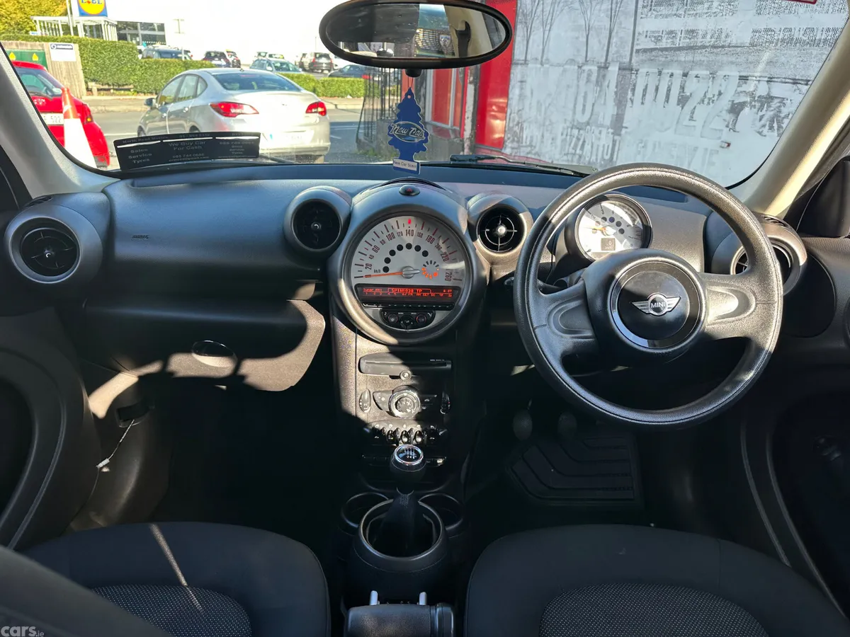 Mini One Hatchback, Diesel, 2012, White