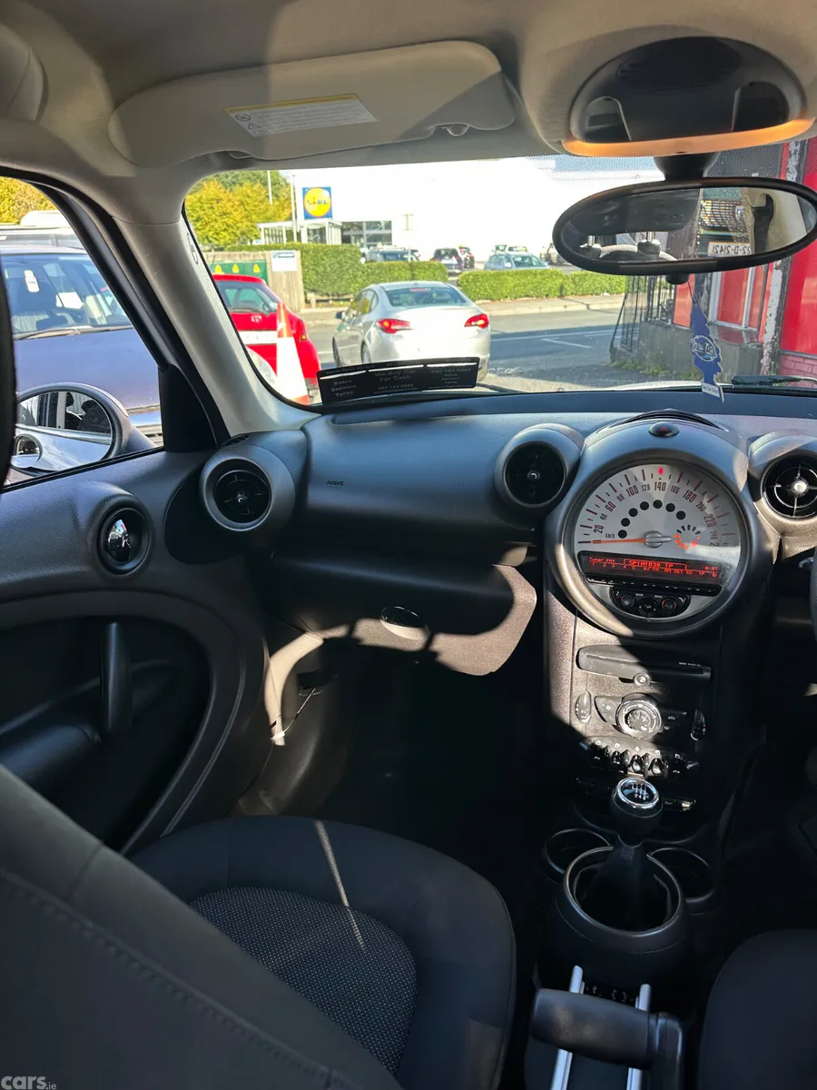 Mini One Hatchback, Diesel, 2012, White