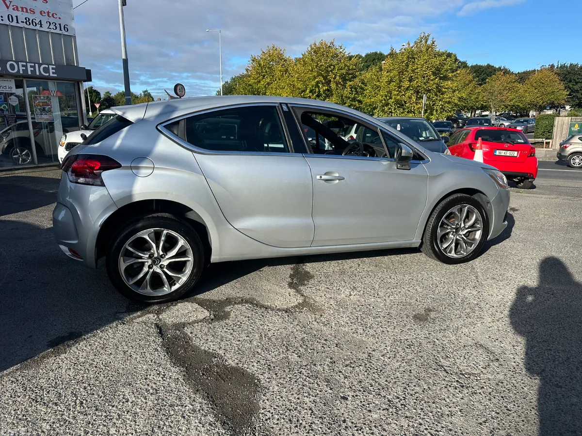 Citroen DS 4 Hatchback, Diesel, 2014, Silver