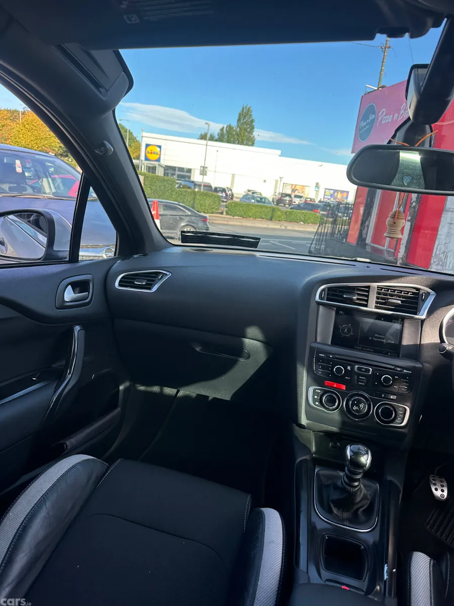 Citroen DS 4 Hatchback, Diesel, 2014, Silver