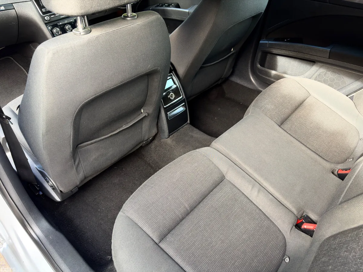 Skoda Superb Estate, Diesel, 2015, Silver