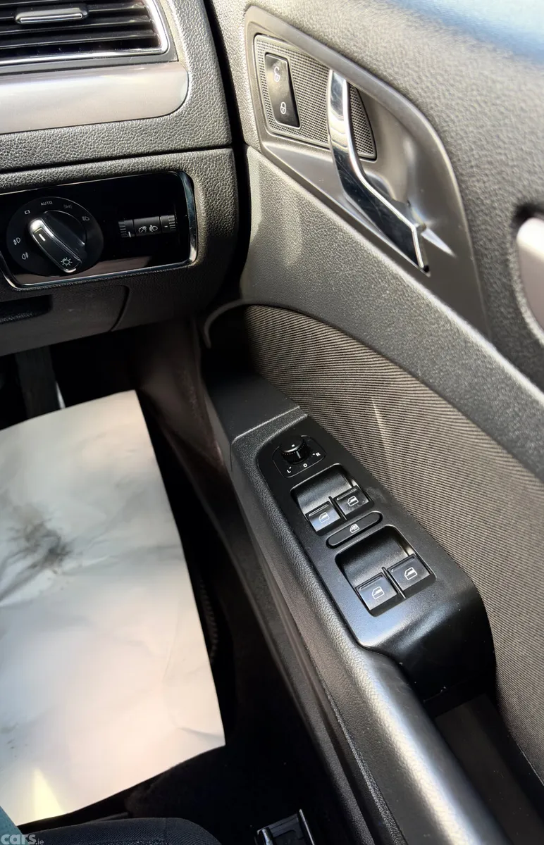 Skoda Superb Estate, Diesel, 2015, Silver