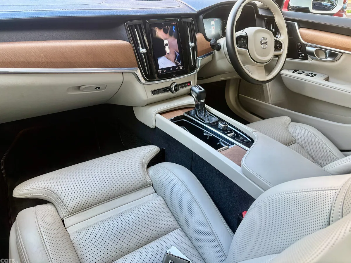 Volvo V90 Estate, Diesel, 2020, White