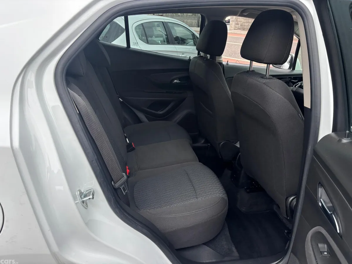 Opel Mokka SUV, Petrol, 2019, White