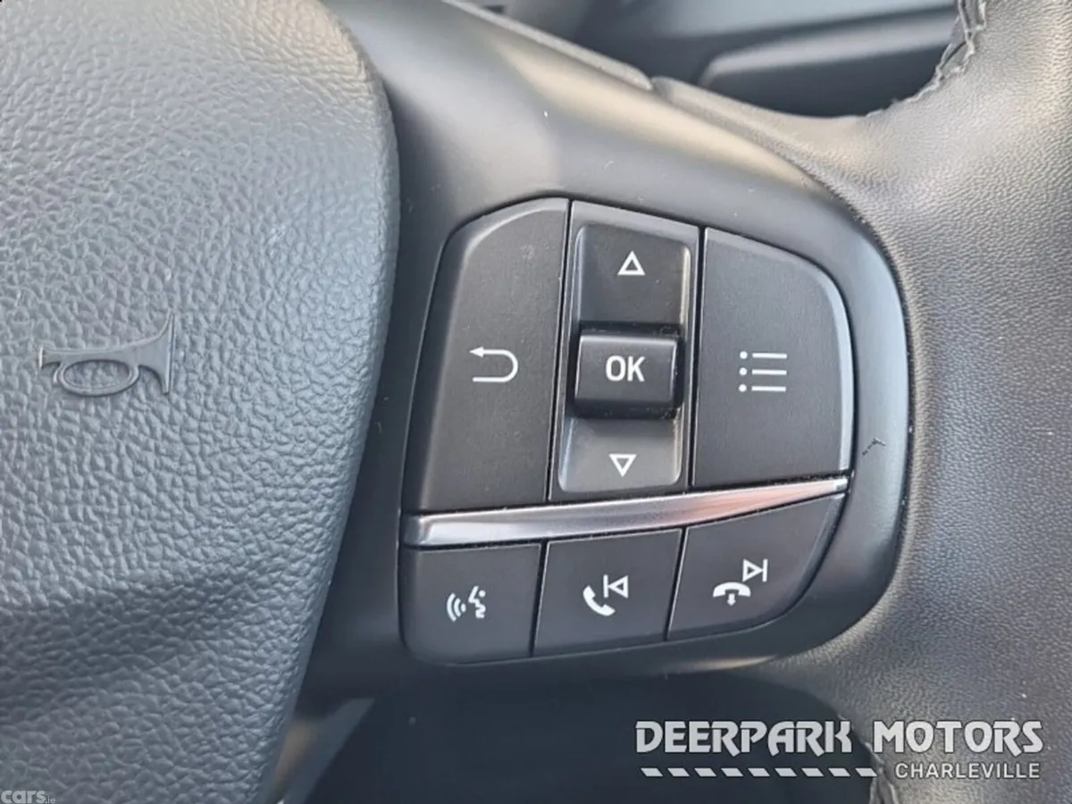 Ford Focus Hatchback, Petrol, 2023, Grey