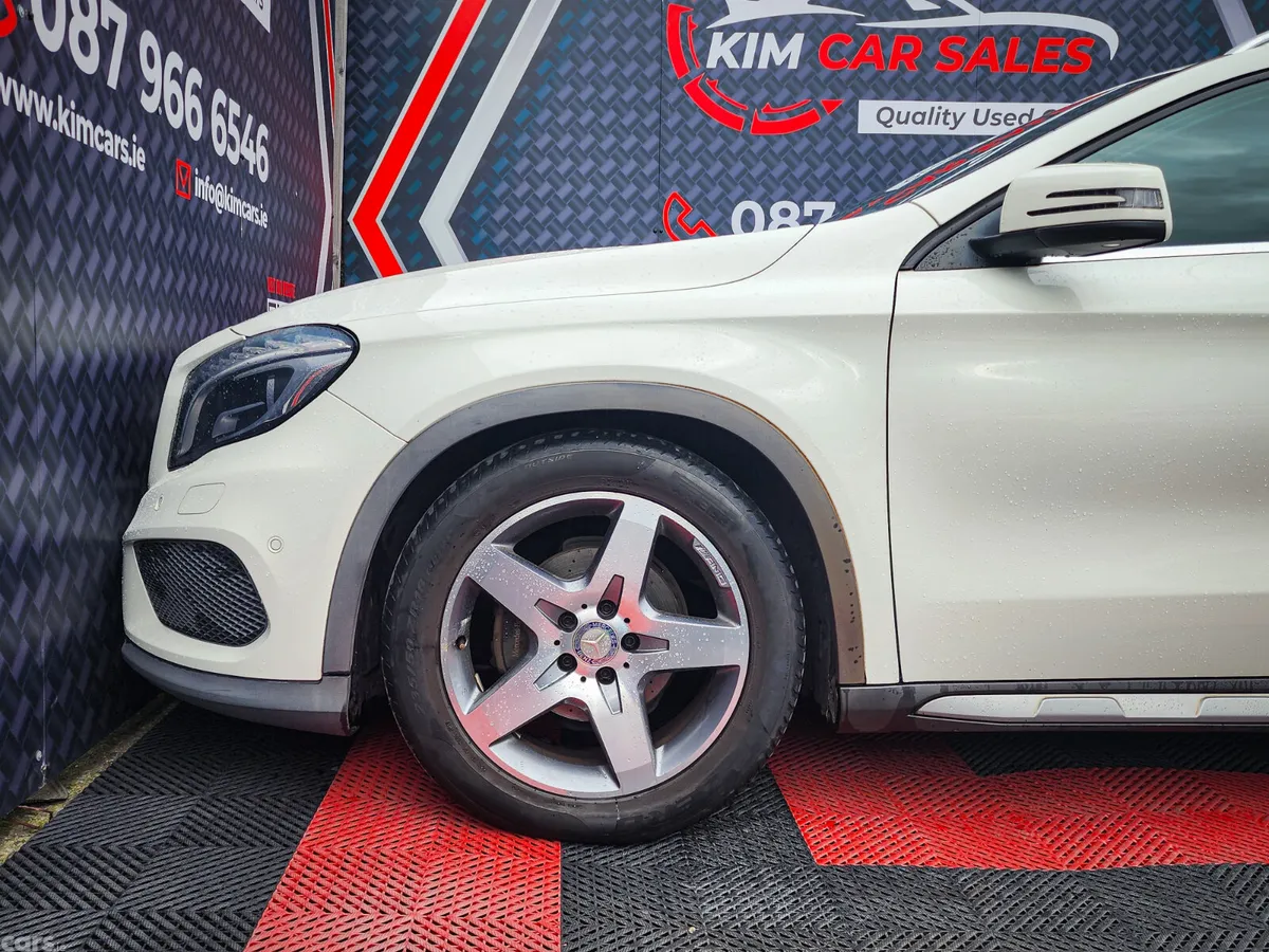 Mercedes-Benz GLA SUV, Petrol, 2016, White