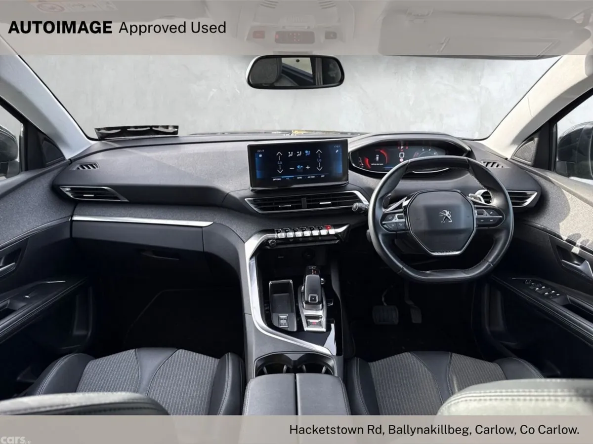 Peugeot 5008 MPV, Diesel, 2021, Black