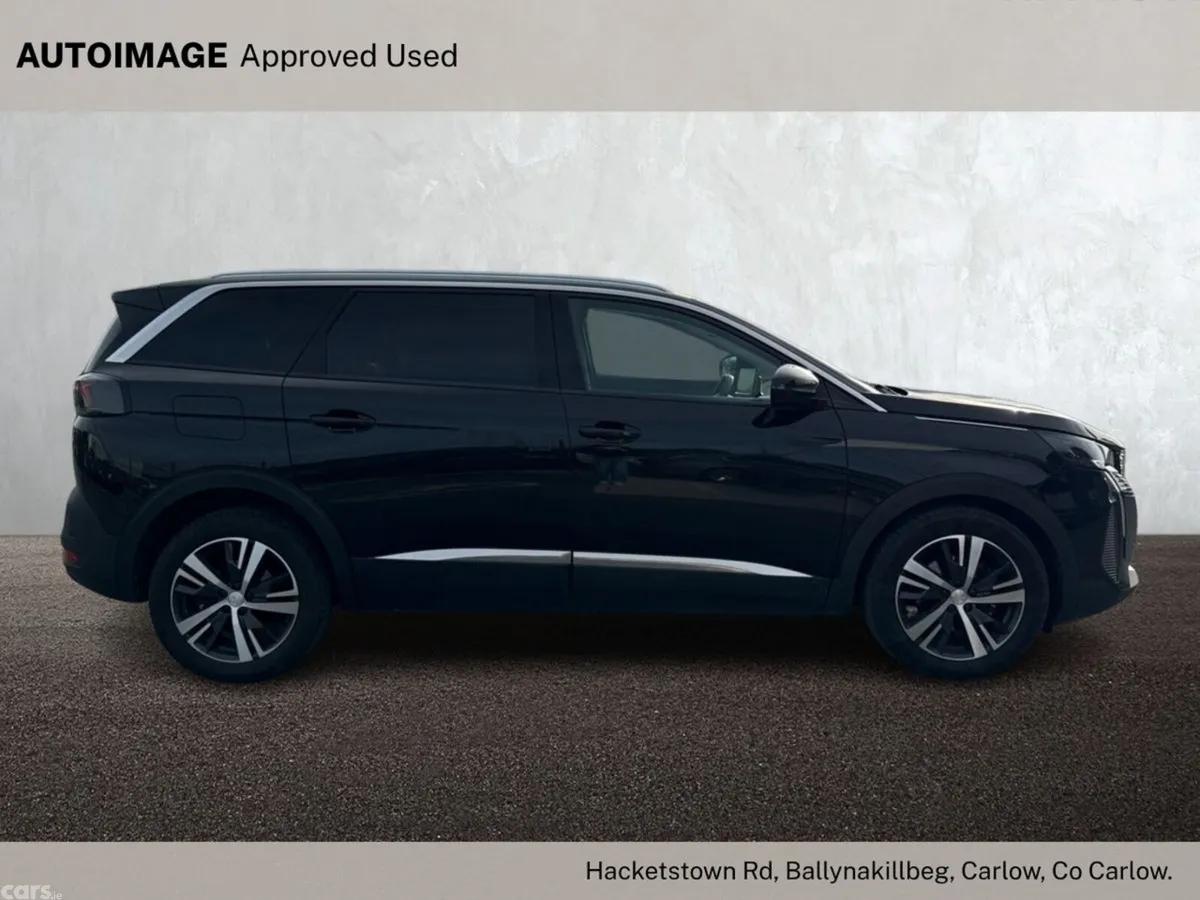 Peugeot 5008 MPV, Diesel, 2021, Black