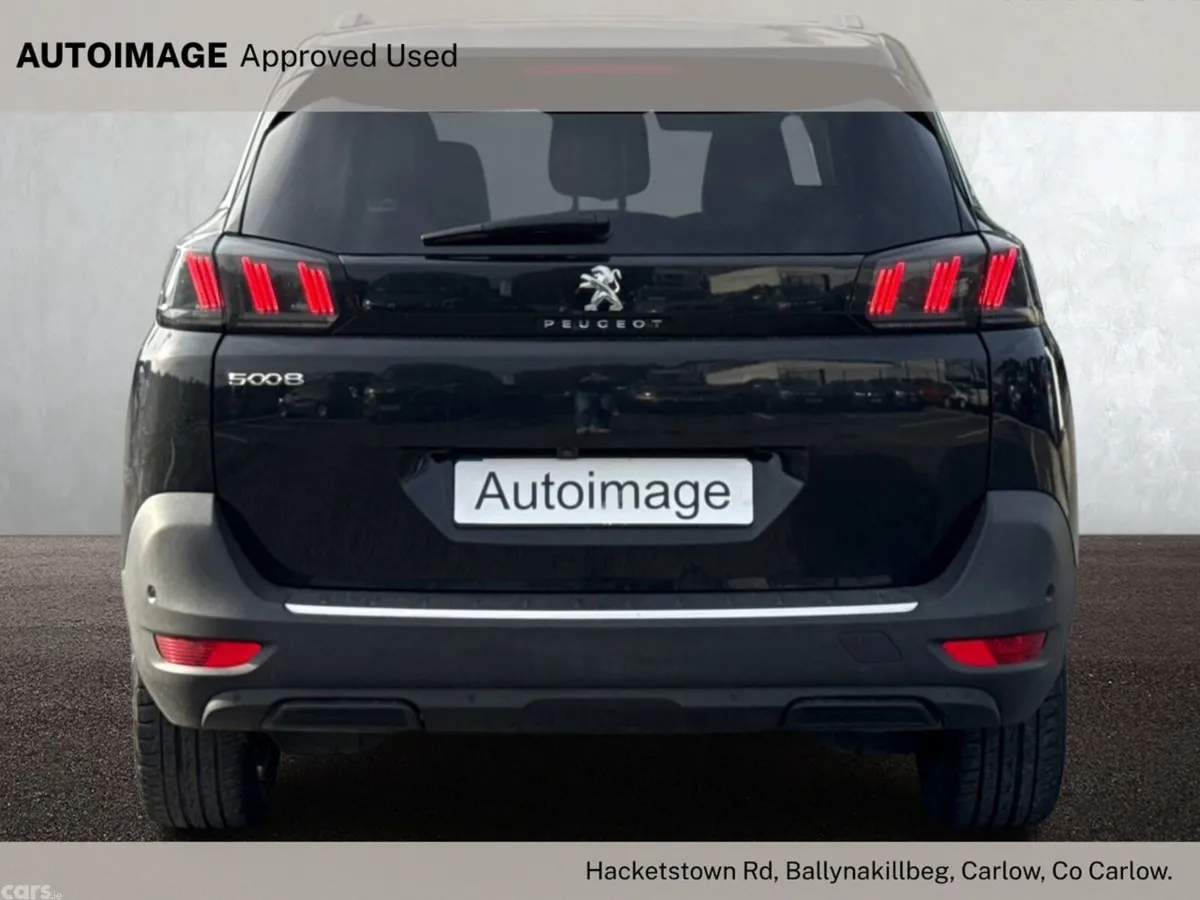 Peugeot 5008 MPV, Diesel, 2021, Black