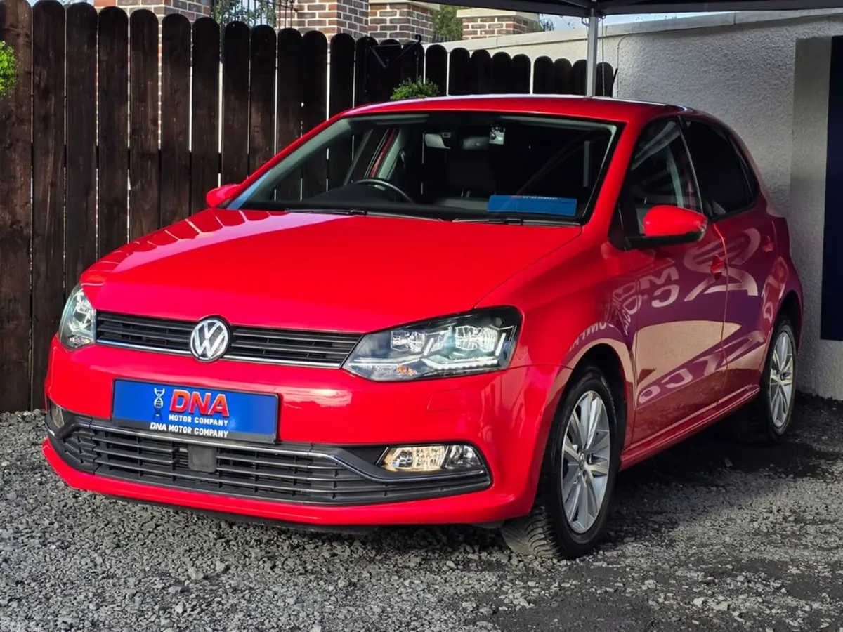 Volkswagen Polo Hatchback, Petrol, 2017, Red