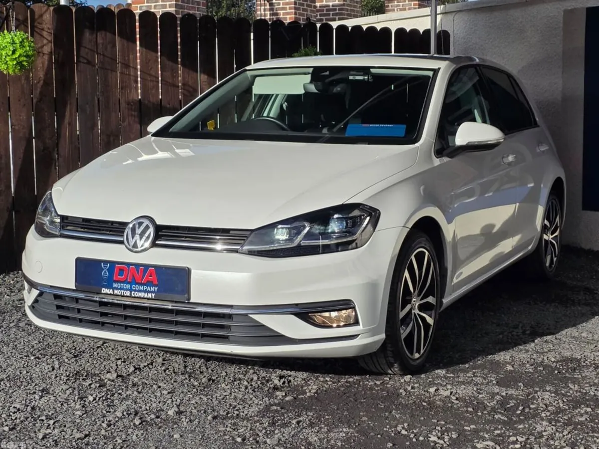 Volkswagen Golf Hatchback, Petrol, 2019, White