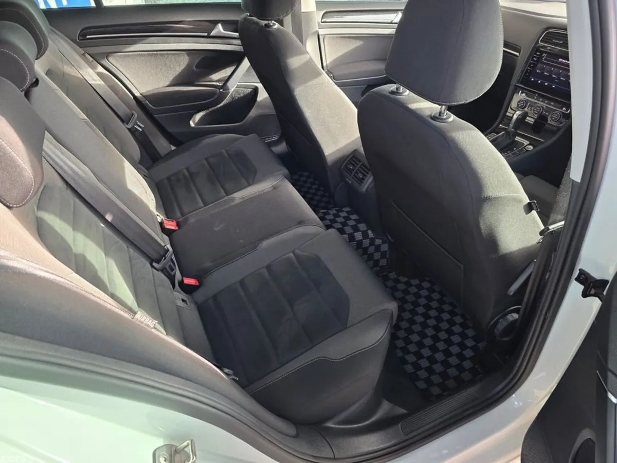 Volkswagen Golf Hatchback, Petrol, 2019, White