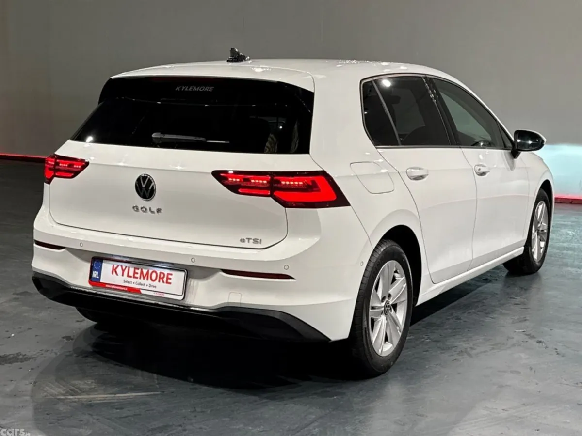 Volkswagen Golf Hatchback, Petrol, 2021, White
