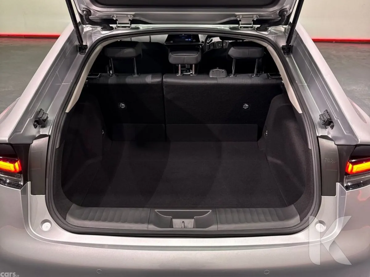 Toyota Prius Hatchback, Petrol Hybrid, 2024, Silver