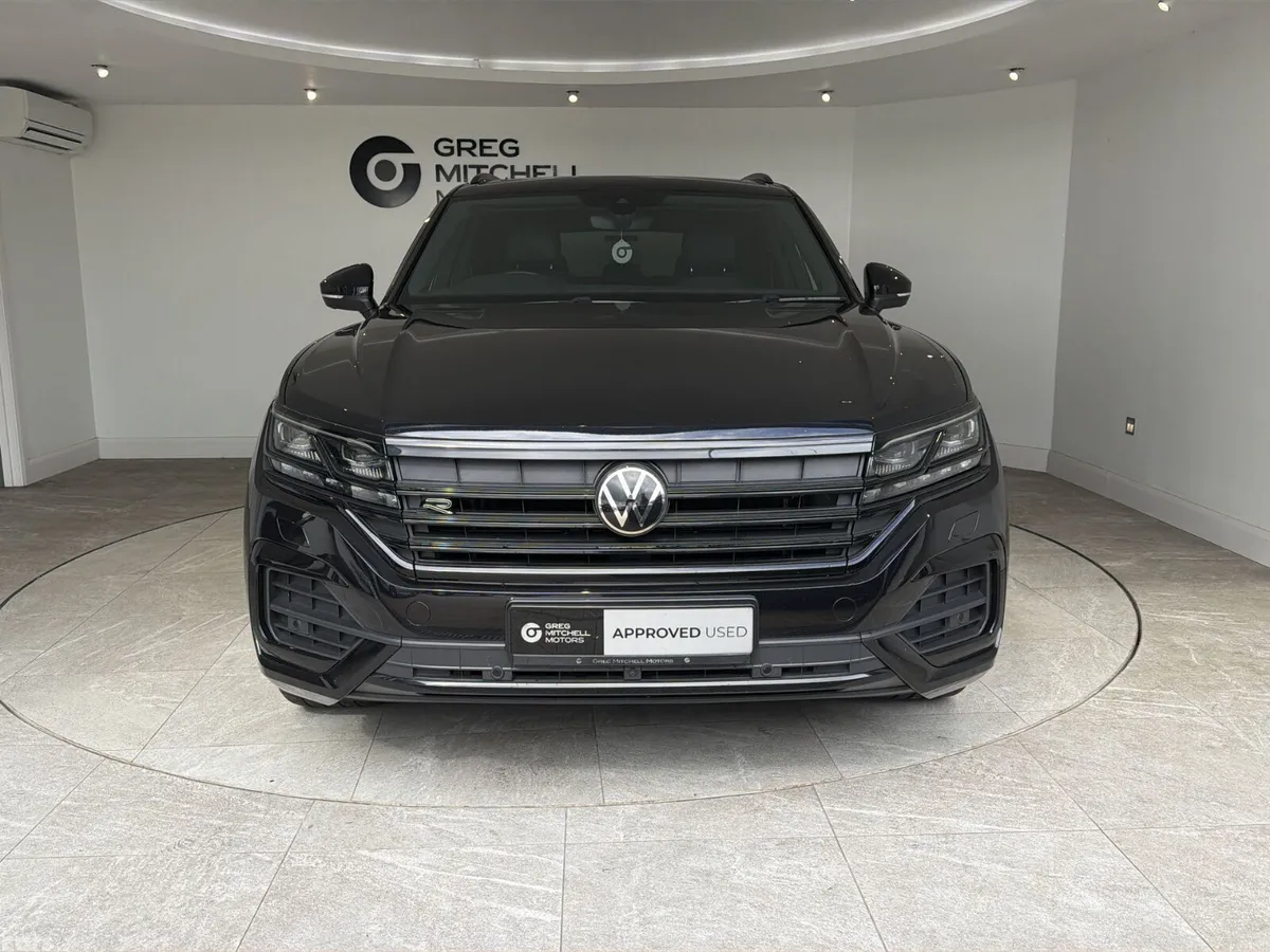 Volkswagen Touareg SUV, Diesel, 2022, Black