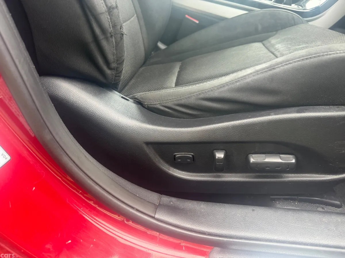 Hyundai i40 Estate, Diesel, 2014, Red
